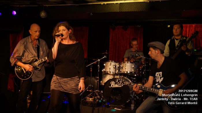DSC00678- Muziekcafe Lohengrin - Jankity-Deliria-TEAB - 9dec2017 - foto GerardMontE web