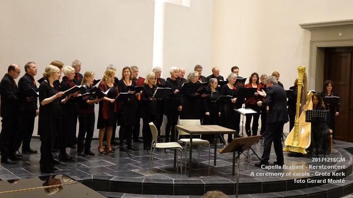 DSC04083- Capella Brabant - Kerstconcert - A ceremony of carols -  Grote Kerk - 16dec2017 - foto GerardMontE web