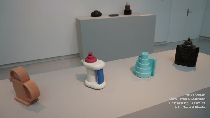 DSC06811- SM-s - 100 jaar Ettore Sottsass - Celebrating Ceramics - 29dec2017 - foto GerardMontE web