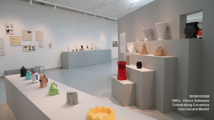 eDSC01473- SM-s - 100 jaar Ettore Sottsass - Celebrating Ceramics - 3jan2018 - foto GerardMontE web