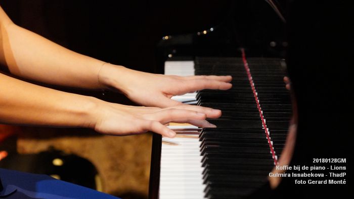 eDSC01371- Koffie bij de piano - Connie Lou - Gulmira Issabekova - ThadP - 28jan2018 - foto GerardMontE web
