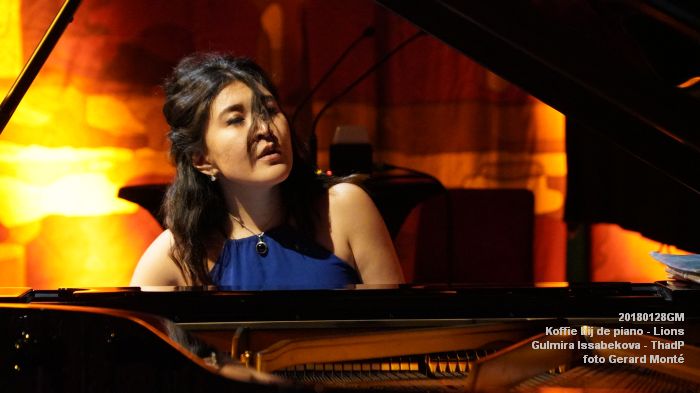 eDSC01387- Koffie bij de piano - Connie Lou - Gulmira Issabekova - ThadP - 28jan2018 - foto GerardMontE web
