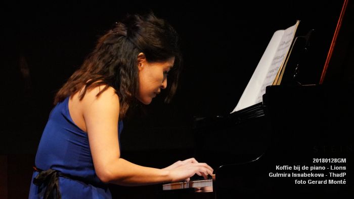 eDSC01426- Koffie bij de piano - Connie Lou - Gulmira Issabekova - ThadP - 28jan2018 - foto GerardMontE web