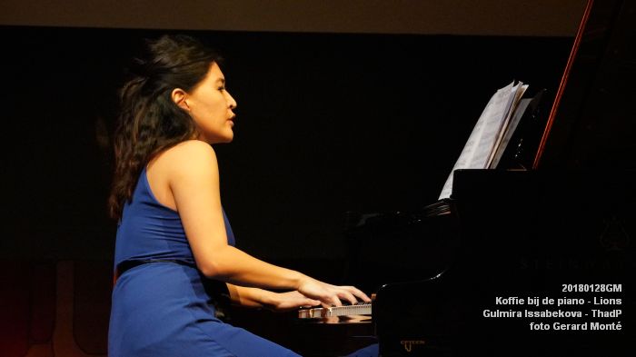 eDSC01437- Koffie bij de piano - Connie Lou - Gulmira Issabekova - ThadP - 28jan2018 - foto GerardMontE web