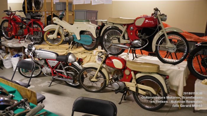 DSC00266- Oldtimerbeurs voor Motoren Bromfietsen en Fietsen - Autotron Rosmalen - 14jan2018 - foto GerardMontE web DSC00266- Oldtimerbeurs voor Motoren Bromfietsen en Fietsen - Autotron Rosmalen - 14jan2018 - foto GerardMontE web
