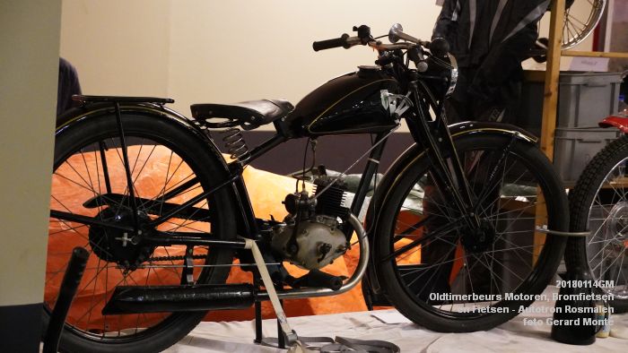 DSC00271- Oldtimerbeurs voor Motoren Bromfietsen en Fietsen - Autotron Rosmalen - 14jan2018 - foto GerardMontE web DSC00271- Oldtimerbeurs voor Motoren Bromfietsen en Fietsen - Autotron Rosmalen - 14jan2018 - foto GerardMontE web