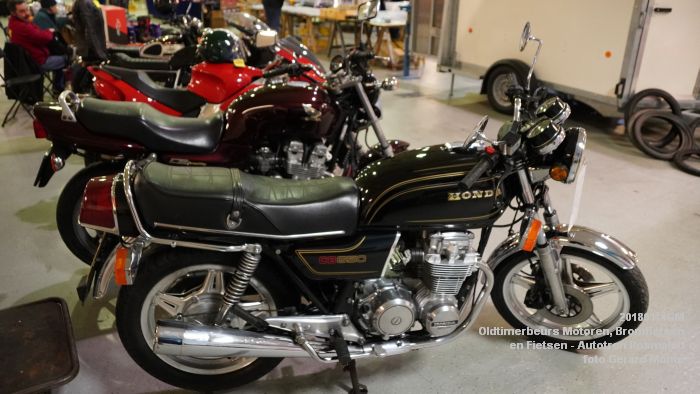 DSC00274- Oldtimerbeurs voor Motoren Bromfietsen en Fietsen - Autotron Rosmalen - 14jan2018 - foto GerardMontE web DSC00274- Oldtimerbeurs voor Motoren Bromfietsen en Fietsen - Autotron Rosmalen - 14jan2018 - foto GerardMontE web