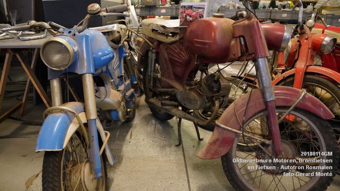 DSC00279- Oldtimerbeurs voor Motoren Bromfietsen en Fietsen - Autotron Rosmalen - 14jan2018 - foto GerardMontE web DSC00279- Oldtimerbeurs voor Motoren Bromfietsen en Fietsen - Autotron Rosmalen - 14jan2018 - foto GerardMontE web