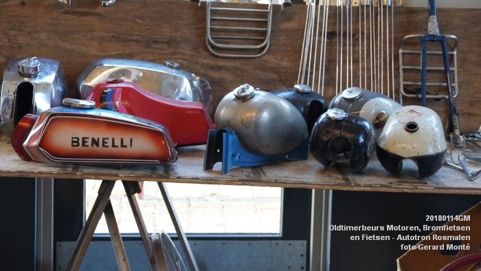 DSC00288- Oldtimerbeurs voor Motoren Bromfietsen en Fietsen - Autotron Rosmalen - 14jan2018 - foto GerardMontE web DSC00288- Oldtimerbeurs voor Motoren Bromfietsen en Fietsen - Autotron Rosmalen - 14jan2018 - foto GerardMontE web