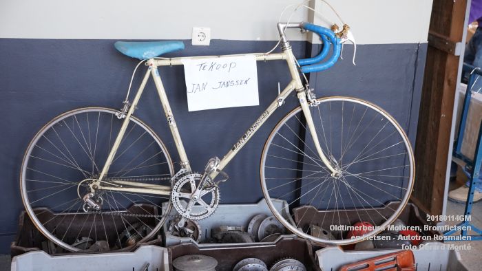 DSC00289- Oldtimerbeurs voor Motoren Bromfietsen en Fietsen - Autotron Rosmalen - 14jan2018 - foto GerardMontE web DSC00289- Oldtimerbeurs voor Motoren Bromfietsen en Fietsen - Autotron Rosmalen - 14jan2018 - foto GerardMontE web