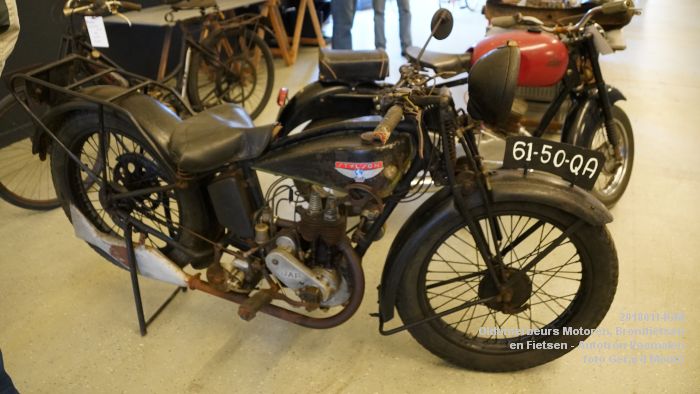 DSC00291- Oldtimerbeurs voor Motoren Bromfietsen en Fietsen - Autotron Rosmalen - 14jan2018 - foto GerardMontE web DSC00291- Oldtimerbeurs voor Motoren Bromfietsen en Fietsen - Autotron Rosmalen - 14jan2018 - foto GerardMontE web