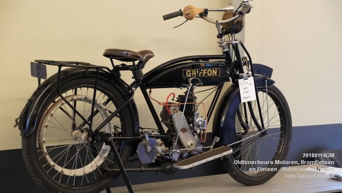 DSC00292- Oldtimerbeurs voor Motoren Bromfietsen en Fietsen - Autotron Rosmalen - 14jan2018 - foto GerardMontE web DSC00292- Oldtimerbeurs voor Motoren Bromfietsen en Fietsen - Autotron Rosmalen - 14jan2018 - foto GerardMontE web