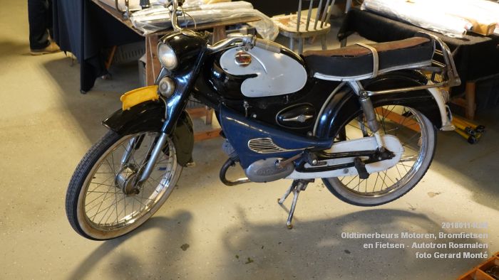 DSC00306- Oldtimerbeurs voor Motoren Bromfietsen en Fietsen - Autotron Rosmalen - 14jan2018 - foto GerardMontE web DSC00306- Oldtimerbeurs voor Motoren Bromfietsen en Fietsen - Autotron Rosmalen - 14jan2018 - foto GerardMontE web