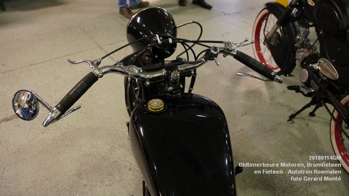 DSC00313- Oldtimerbeurs voor Motoren Bromfietsen en Fietsen - Autotron Rosmalen - 14jan2018 - foto GerardMontE web DSC00313- Oldtimerbeurs voor Motoren Bromfietsen en Fietsen - Autotron Rosmalen - 14jan2018 - foto GerardMontE web