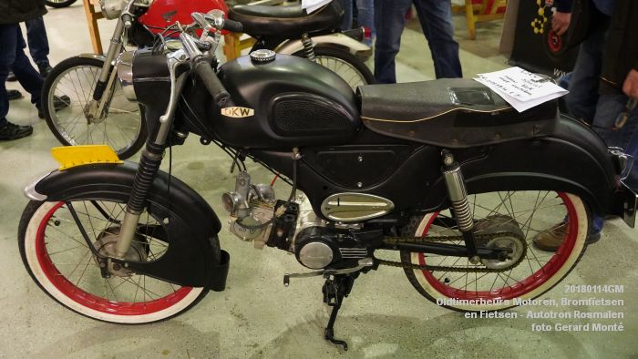 DSC00315- Oldtimerbeurs voor Motoren Bromfietsen en Fietsen - Autotron Rosmalen - 14jan2018 - foto GerardMontE web DSC00315- Oldtimerbeurs voor Motoren Bromfietsen en Fietsen - Autotron Rosmalen - 14jan2018 - foto GerardMontE web