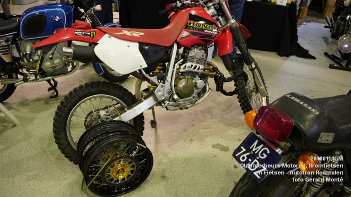 DSC00319- Oldtimerbeurs voor Motoren Bromfietsen en Fietsen - Autotron Rosmalen - 14jan2018 - foto GerardMontE web DSC00319- Oldtimerbeurs voor Motoren Bromfietsen en Fietsen - Autotron Rosmalen - 14jan2018 - foto GerardMontE web