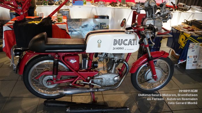 DSC00329- Oldtimerbeurs voor Motoren Bromfietsen en Fietsen - Autotron Rosmalen - 14jan2018 - foto GerardMontE web DSC00329- Oldtimerbeurs voor Motoren Bromfietsen en Fietsen - Autotron Rosmalen - 14jan2018 - foto GerardMontE web