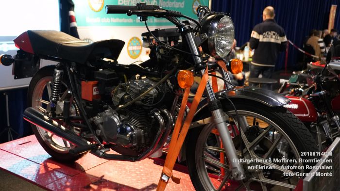 DSC00341- Oldtimerbeurs voor Motoren Bromfietsen en Fietsen - Autotron Rosmalen - 14jan2018 - foto GerardMontE web DSC00341- Oldtimerbeurs voor Motoren Bromfietsen en Fietsen - Autotron Rosmalen - 14jan2018 - foto GerardMontE web