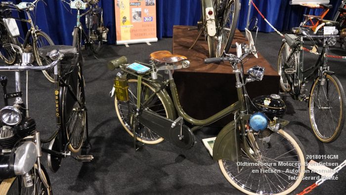 DSC00346- Oldtimerbeurs voor Motoren Bromfietsen en Fietsen - Autotron Rosmalen - 14jan2018 - foto GerardMontE web DSC00346- Oldtimerbeurs voor Motoren Bromfietsen en Fietsen - Autotron Rosmalen - 14jan2018 - foto GerardMontE web