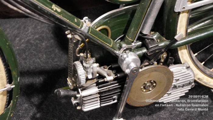 DSC00349- Oldtimerbeurs voor Motoren Bromfietsen en Fietsen - Autotron Rosmalen - 14jan2018 - foto GerardMontE web DSC00349- Oldtimerbeurs voor Motoren Bromfietsen en Fietsen - Autotron Rosmalen - 14jan2018 - foto GerardMontE web