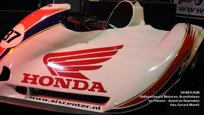 DSC00353- Oldtimerbeurs voor Motoren Bromfietsen en Fietsen - Autotron Rosmalen - 14jan2018 - foto GerardMontE web DSC00353- Oldtimerbeurs voor Motoren Bromfietsen en Fietsen - Autotron Rosmalen - 14jan2018 - foto GerardMontE web
