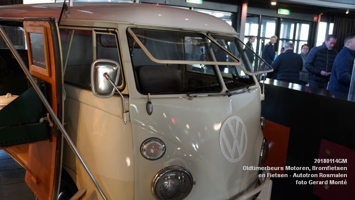 DSC00380- Oldtimerbeurs voor Motoren Bromfietsen en Fietsen - Autotron Rosmalen - 14jan2018 - foto GerardMontE web DSC00380- Oldtimerbeurs voor Motoren Bromfietsen en Fietsen - Autotron Rosmalen - 14jan2018 - foto GerardMontE web