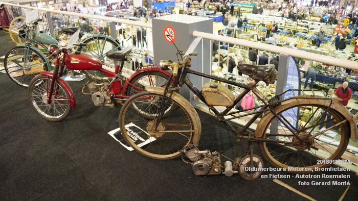DSC00394- Oldtimerbeurs voor Motoren Bromfietsen en Fietsen - Autotron Rosmalen - 14jan2018 - foto GerardMontE web DSC00394- Oldtimerbeurs voor Motoren Bromfietsen en Fietsen - Autotron Rosmalen - 14jan2018 - foto GerardMontE web