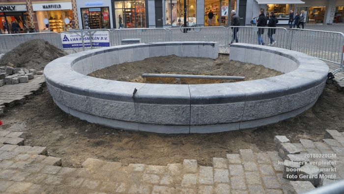 eDSC06041- Gemeente kunstwerk verplaatst EG van MB - boom op de markt - 20feb2018 - foto GerardMontE web