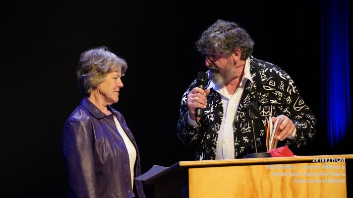 DSC03535- Nachtleven - pres poeziebundel Jasper Mikkers - ill Daisy Karthaus - 11maart2018 - foto GerardMontE web