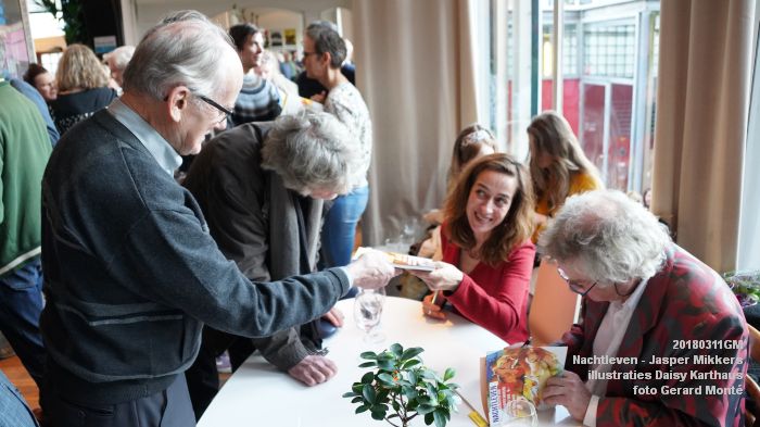 DSC03584- Nachtleven - pres poeziebundel Jasper Mikkers - ill Daisy Karthaus - 11maart2018 - foto GerardMontE web