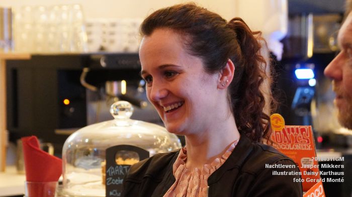 DSC03608- Nachtleven - pres poeziebundel Jasper Mikkers - ill Daisy Karthaus - 11maart2018 - foto GerardMontE web