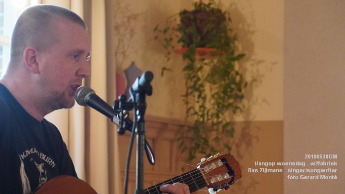JDSC07543 - Hangop woensdag -  open podium - w2f - singer-songwriter Bas Zijlmans  - 30mei2018 -  foto GerardMontE web