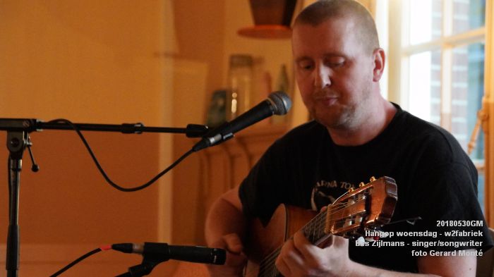 JDSC07548 - Hangop woensdag -  open podium - w2f - singer-songwriter Bas Zijlmans  - 30mei2018 -  foto GerardMontE web
