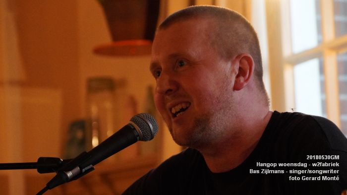 JDSC07556 - Hangop woensdag -  open podium - w2f - singer-songwriter Bas Zijlmans  - 30mei2018 -  foto GerardMontE web