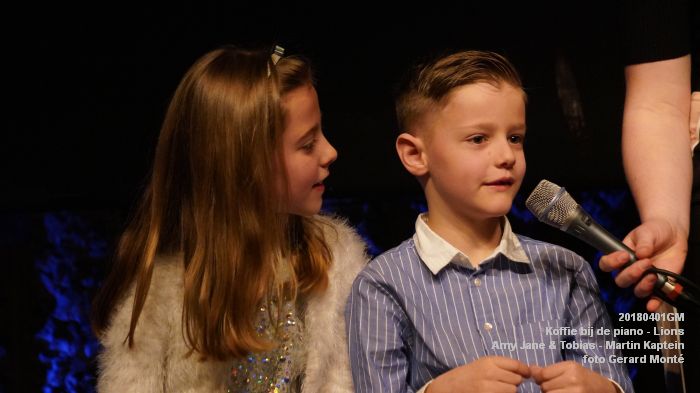 DSC04926- Koffie bij de piano - Amy Jane en Tobias Alberts - Martin Kaptein - 1apr2018 - foto GerardMontE web
