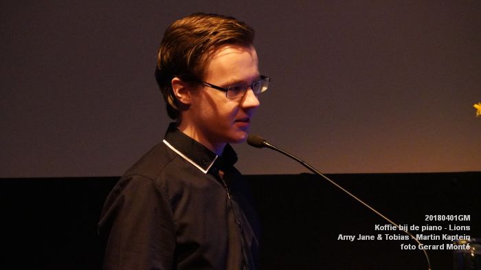 DSC04959- Koffie bij de piano - Amy Jane en Tobias Alberts - Martin Kaptein - 1apr2018 - foto GerardMontE web