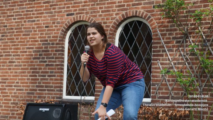 DSC03534- Koningstheateracademie Theaterstadstuin - Smeulende hoopjes - 14apr2018 - foto GerardMontE web