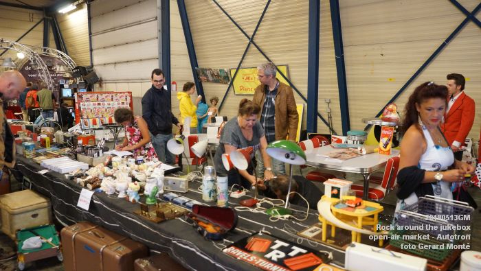 DSC07123- Rock around the jukebox - open-air market - Autotron - 13meil2018 -  foto GerardMontE web