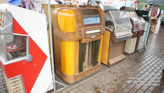 DSC07152- Rock around the jukebox - open-air market - Autotron - 13meil2018 -  foto GerardMontE web