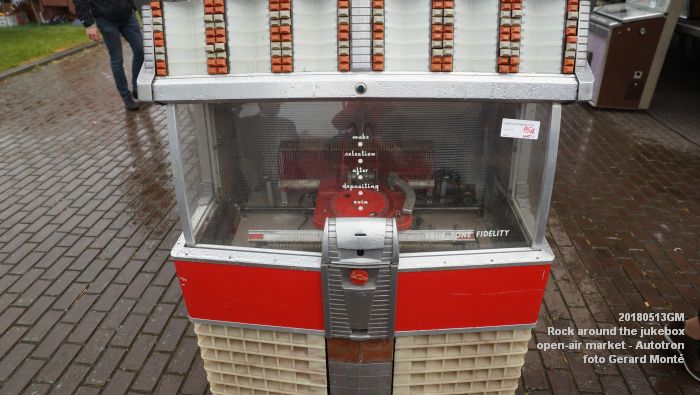 DSC07153- Rock around the jukebox - open-air market - Autotron - 13meil2018 -  foto GerardMontE web