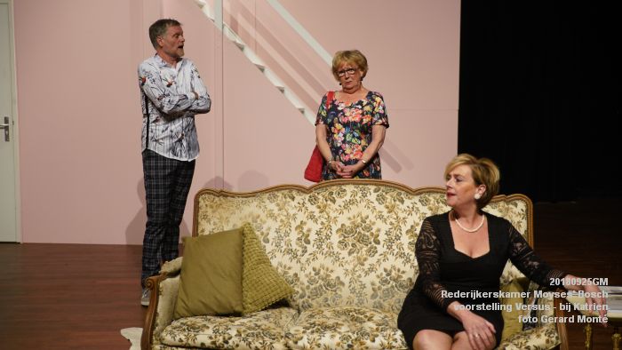 jDSC04846- Rederijkerskamer Moyses- Bosch - voorstelling Versus - 25sept2018 -  foto GerardMontE web