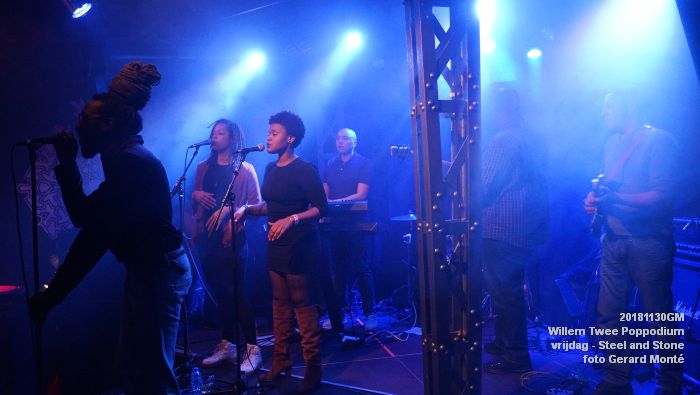 LDSC04445- Willem Twee Poppodium vrijdag - Reggae on the house - Steel and Stone - 30nov2018 -  foto GerardMontE web