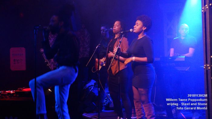 LDSC04449- Willem Twee Poppodium vrijdag - Reggae on the house - Steel and Stone - 30nov2018 -  foto GerardMontE web