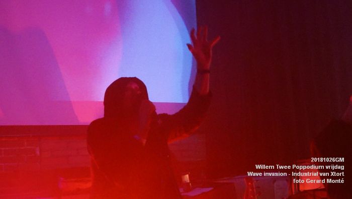 jDSC00146- Willem Twee Poppodium vrijdag - Wave invasion - Industrial van Xtort  - 26okt2018 -  foto GerardMontE web