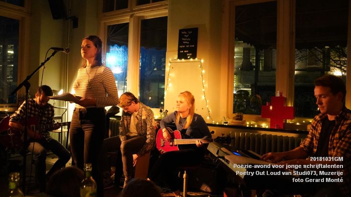 eDSC07867- Poezie-avond voor jonge schrijftalenten - Poetry Out Loud van Studi073  Muzerije- 31okt2018 -  foto GerardMontE web