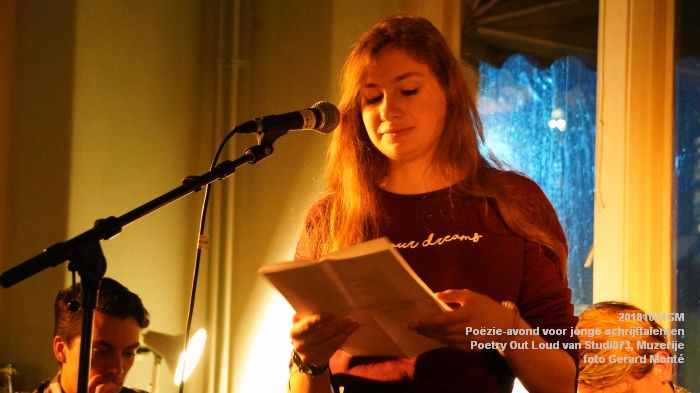 eDSC07875- Poezie-avond voor jonge schrijftalenten - Poetry Out Loud van Studi073  Muzerije- 31okt2018 -  foto GerardMontE web