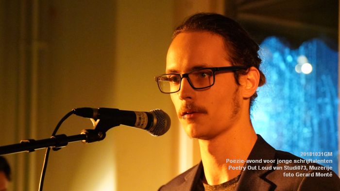 eDSC07883- Poezie-avond voor jonge schrijftalenten - Poetry Out Loud van Studi073  Muzerije- 31okt2018 -  foto GerardMontE web