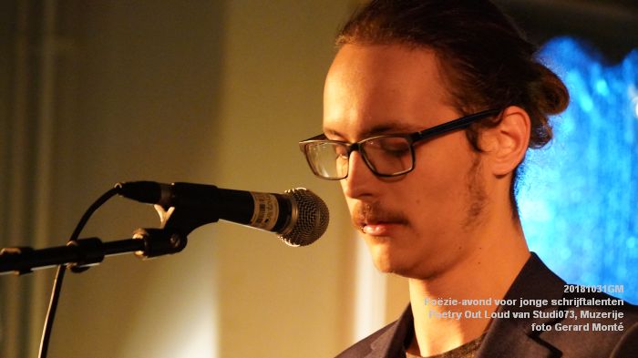 eDSC07885- Poezie-avond voor jonge schrijftalenten - Poetry Out Loud van Studi073  Muzerije- 31okt2018 -  foto GerardMontE web