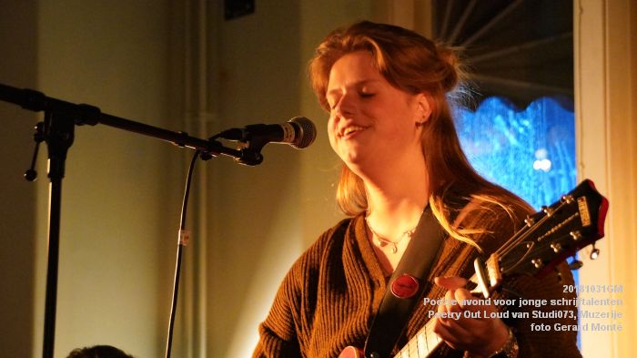 eDSC07891- Poezie-avond voor jonge schrijftalenten - Poetry Out Loud van Studi073  Muzerije- 31okt2018 -  foto GerardMontE web
