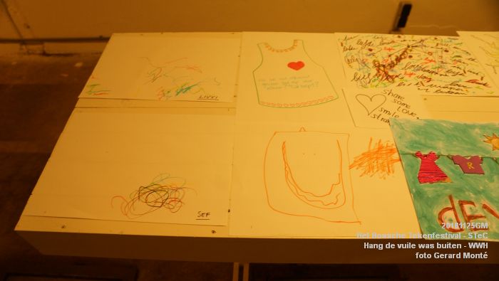 GDSC04166- Het Bossche Tekenfestival - Hang de vuile was buiten - Werkwarenhuis - stok - 25nov2018 -  foto GerardMontE web